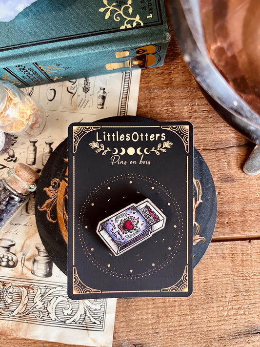 Pin's en bois "Allumettes"